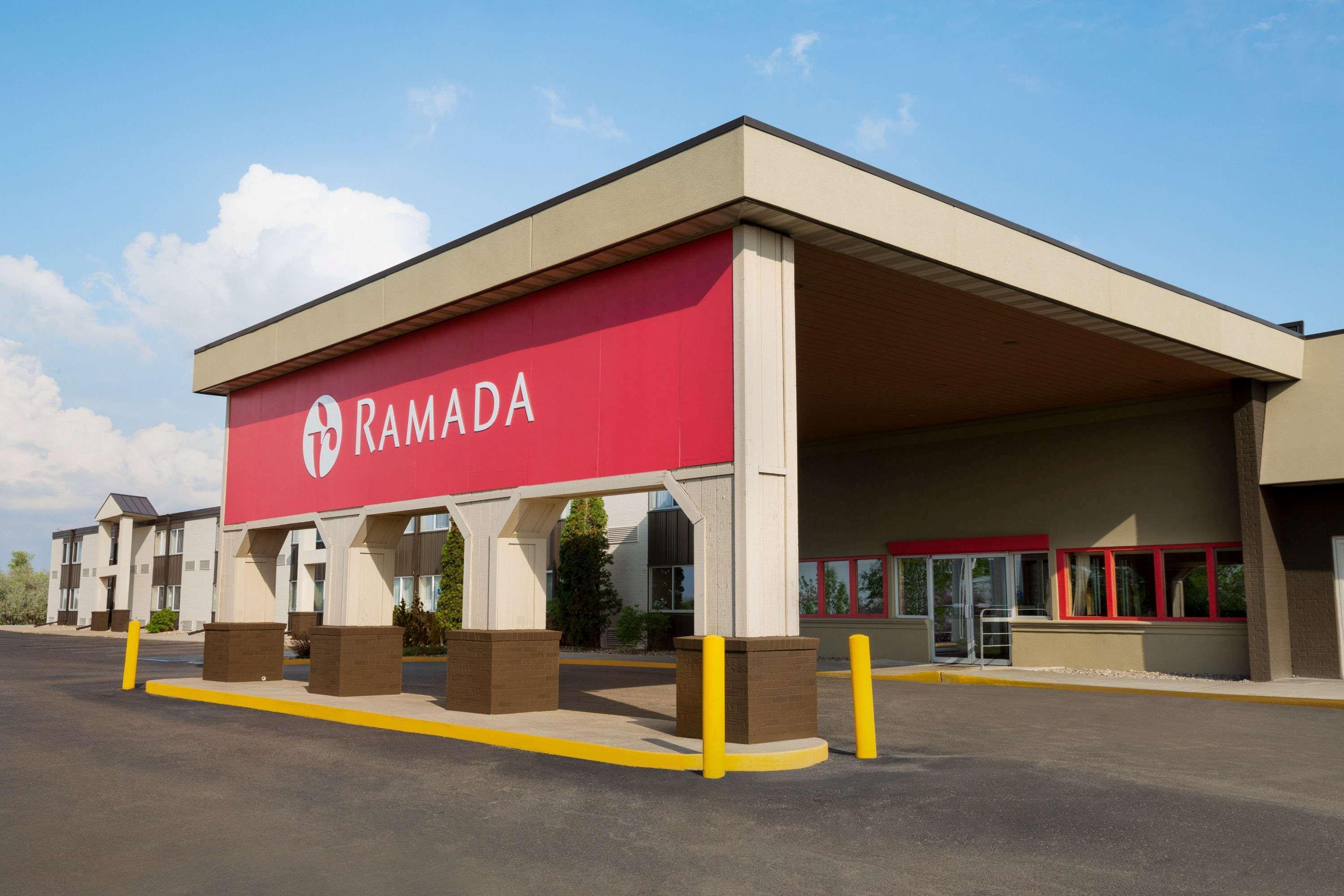 Ramada By Wyndham Bismarck Ξενοδοχείο Εξωτερικό φωτογραφία